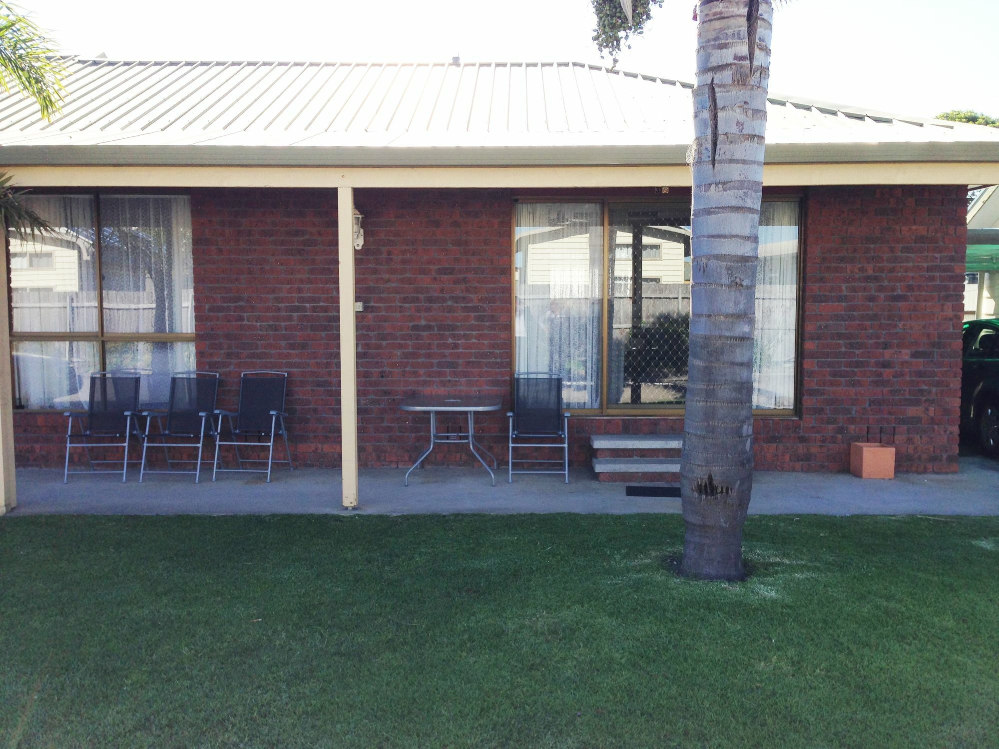 Lakes Jakaranda Holiday Units Lakes Entrance Dış mekan fotoğraf