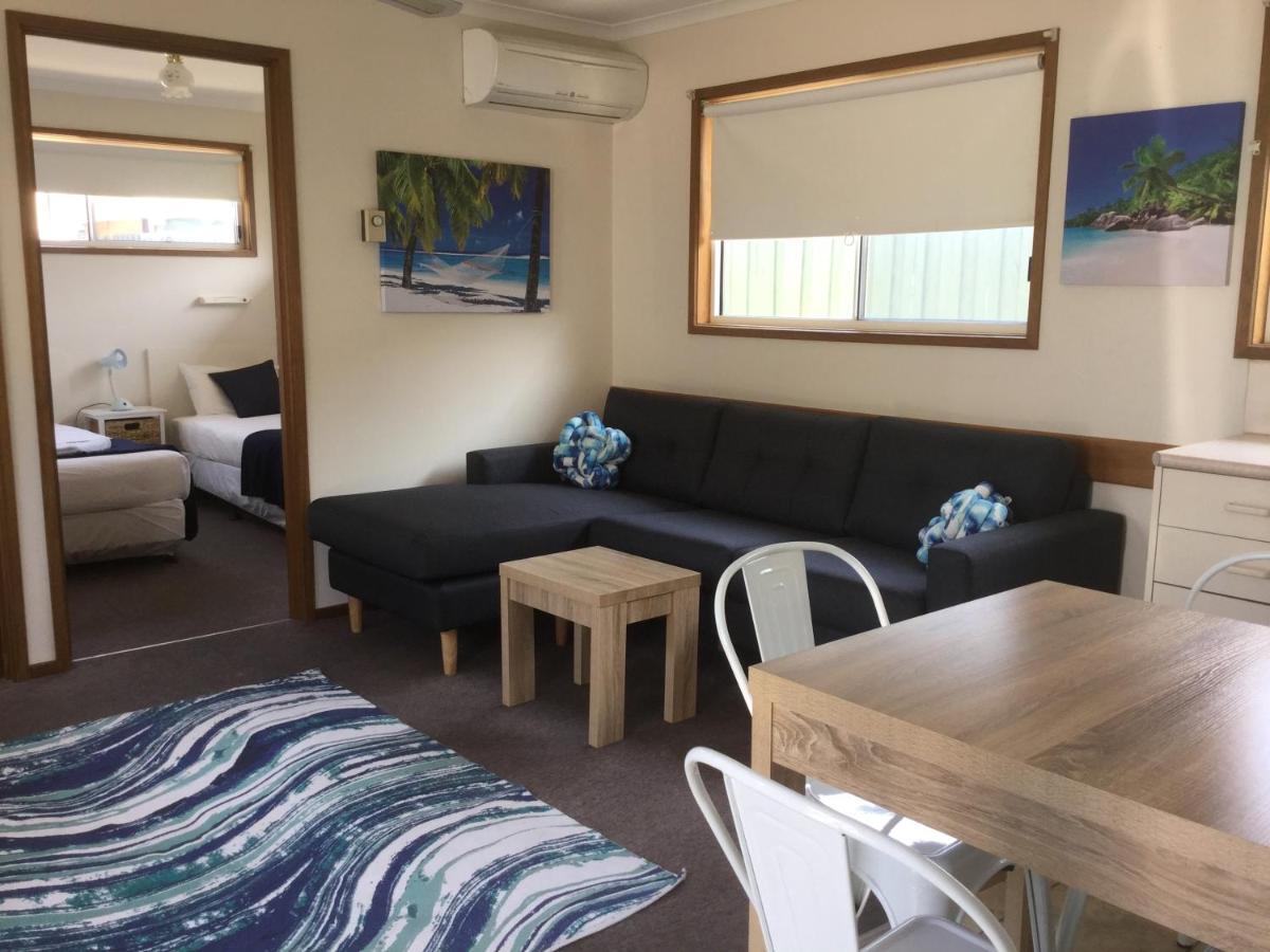 Lakes Jakaranda Holiday Units Lakes Entrance Dış mekan fotoğraf